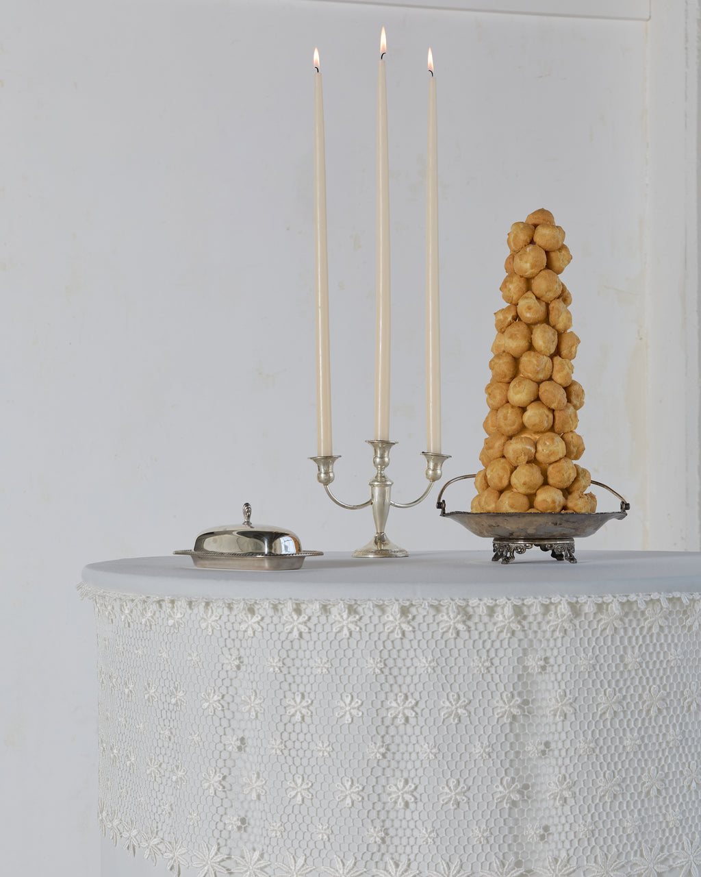 The Chantilly Linen