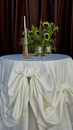 The Laurel Linen